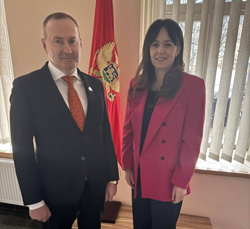 Микола Скрипковський відвідав Посольство Чорногорії в Україні Почесний консул Молдови у Хмельницькому Микола Скрипковський відвідав Посольство Чорногорії в Україні