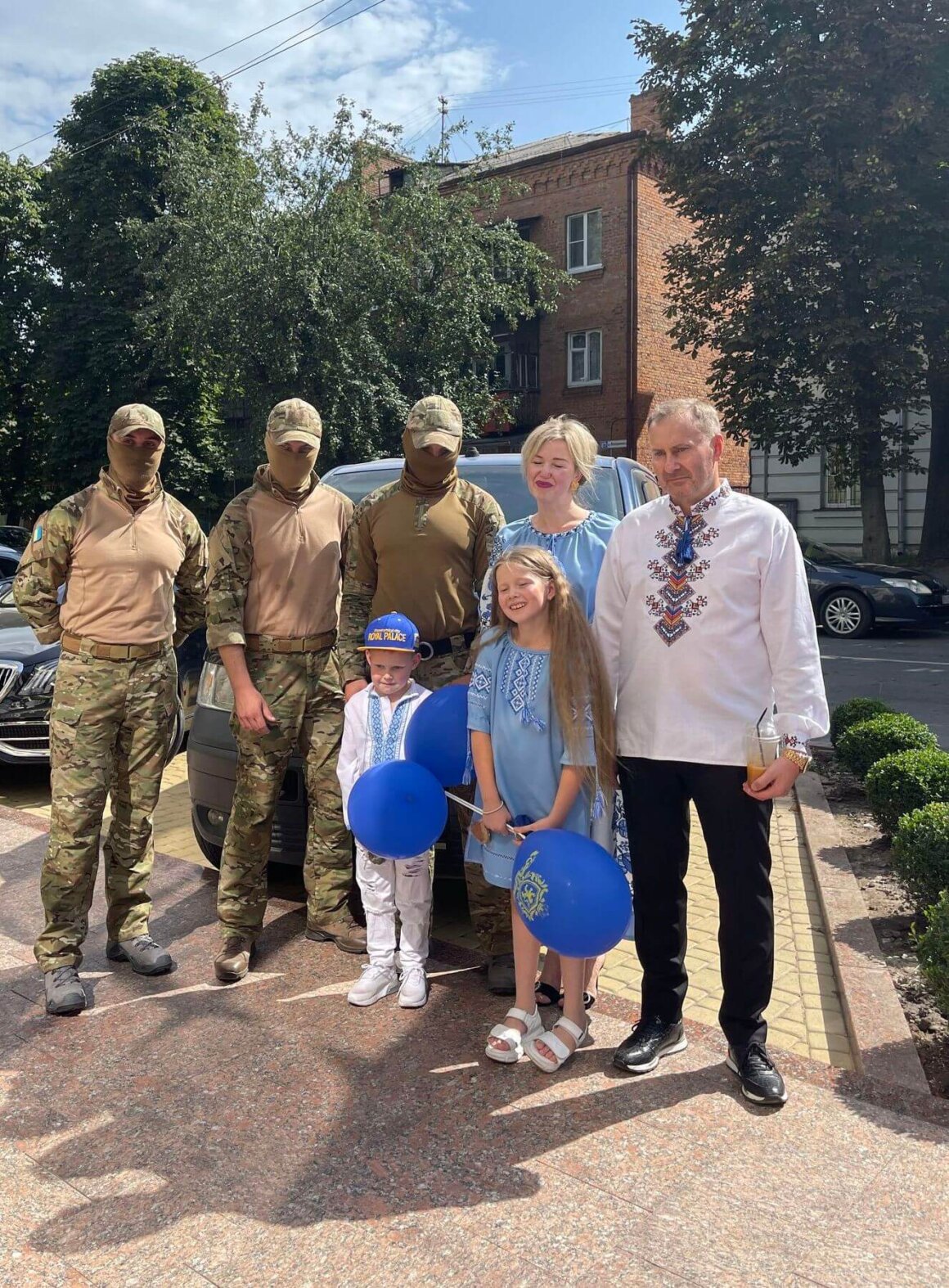Консульство (11) Почесне консульство Республіки Молдова у Хмельницькому