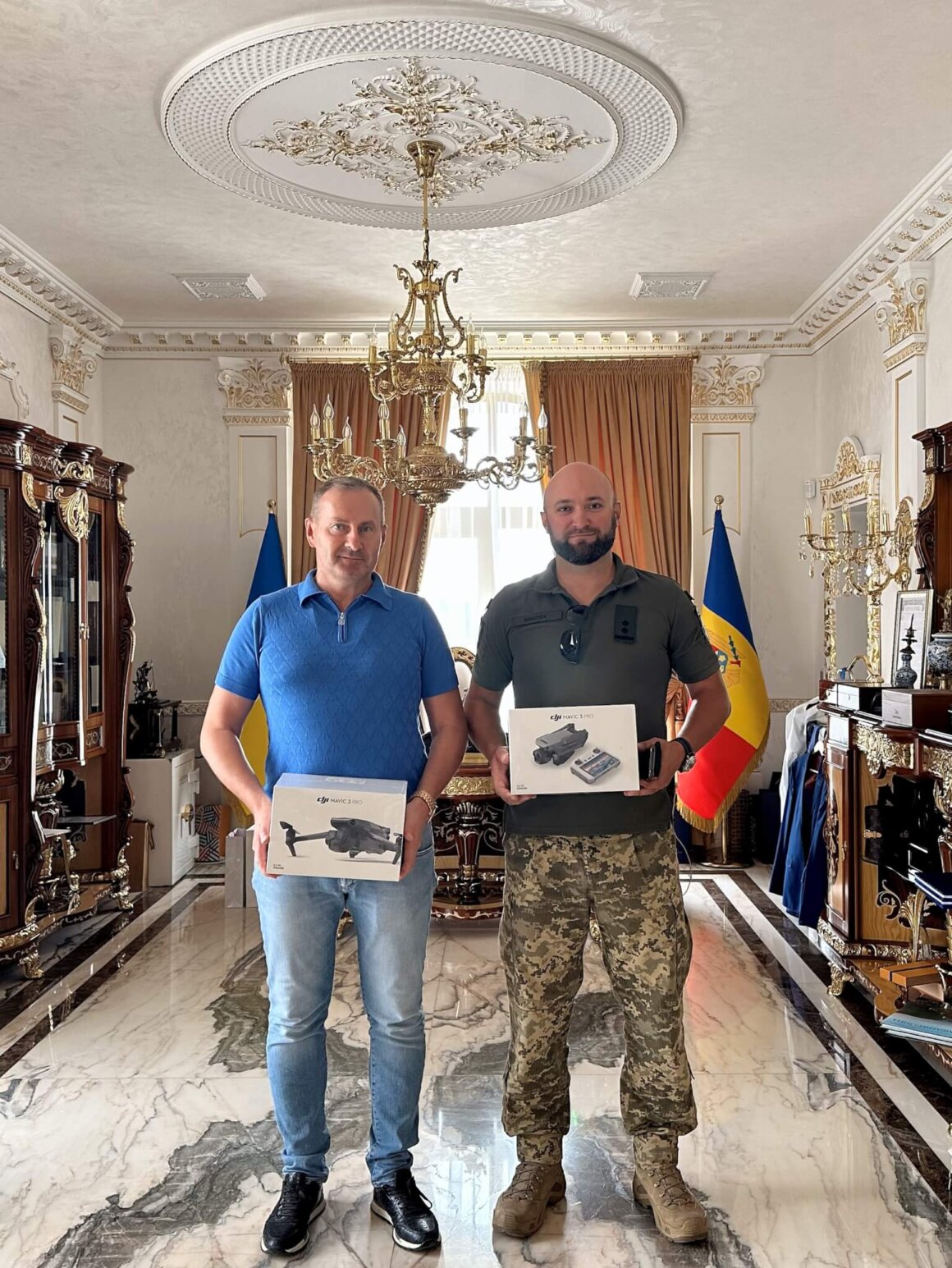 Консульство (4) Почесне консульство Республіки Молдова у Хмельницькому