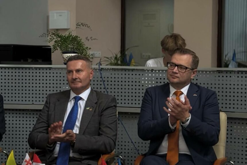 Фото: Микола Скрипковський Микола Скрипковський відвідав VII Міжнародний тиждень в ЗНУ