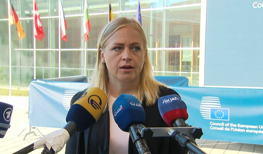 Еліна Валтонен Фінляндія планує ввести мита на весь імпорт з РФ