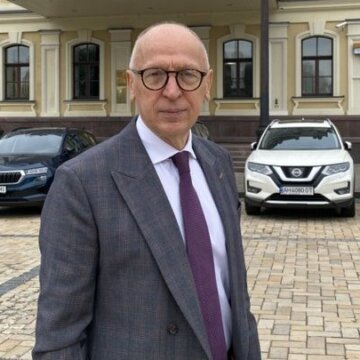 Ігор Осташ. Facebook/Ihor Ostash Новим директором Дипломатичної академії став дипломат Ігор Осташ