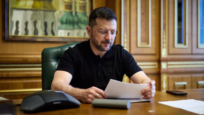 Фото: ОП Україна ввела санкції проти російських чиновників і книжкових видавництв