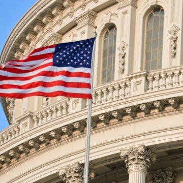 США Сенат США проголосував за відновлення роботи уряду після рекордного шатдауну