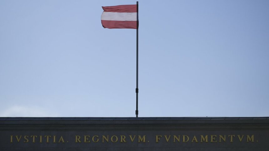 Міністр транспорту Австрії спростував звинувачення у «сумнівному подарунку» Україні