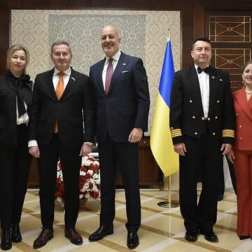 Почесний консул Республіки Молдова в місті Хмельницькому відвідав прийом Мехмета Левента Більгена. Почесний консул Республіки Молдова в місті Хмельницькому відвідав прийом Мехмета Левента Більгена.