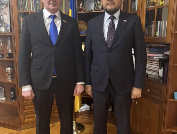 Почесний консул Республіки Молдова в Хмельницькому зустрівся з послом України в Польщі