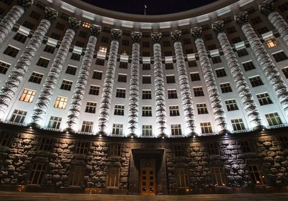 ОП Уряд створив робочу групу для реформування оборонних закупівель