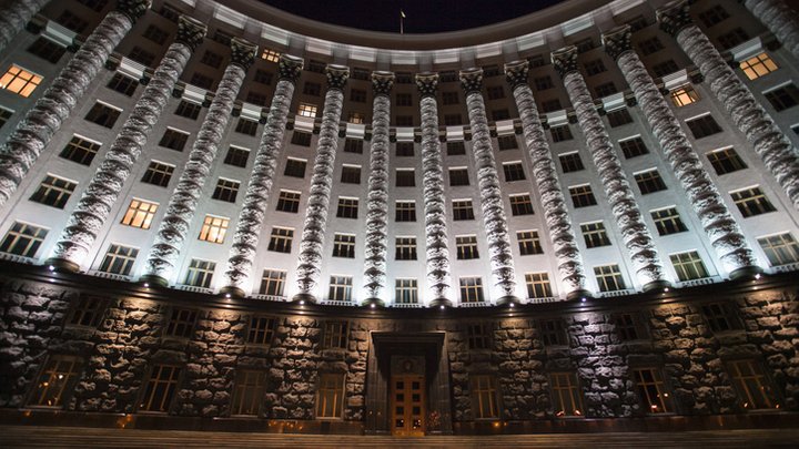 ОП Уряд створив робочу групу для реформування оборонних закупівель