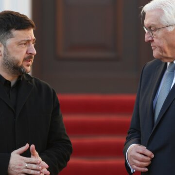 Зеленський у Берліні: зустрічі з Штайнмаєром, представниками США та Стуббом щодо мирного плану