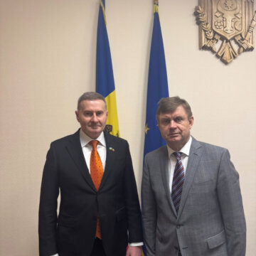 Микола Скрипковський зустрівся з віце-прем’єром Молдови з реінтеграції Валеріу Ківерем