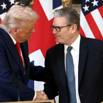 Прем’єр Британії провів розмову з Трампом щодо війни в Україні Прем’єр Британії провів розмову з Трампом щодо війни в Україні