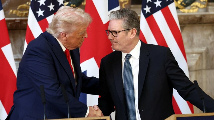 Прем’єр Британії провів розмову з Трампом щодо війни в Україні