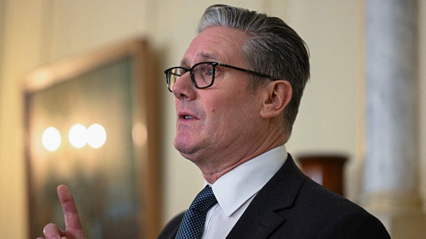 Стармер і Схооф обговорили підтримку України та мирні переговори Стармер і Схооф обговорили підтримку України та мирні переговори