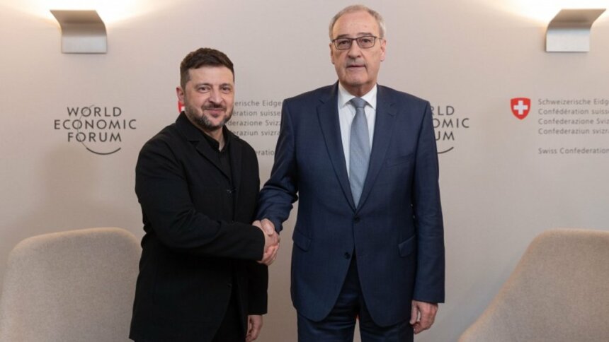 Зеленський у Давосі зустрівся з президентом Швейцарії Пармеленом