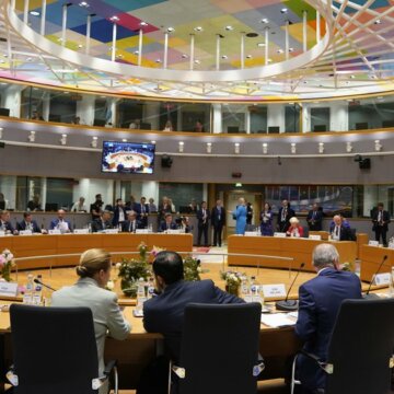 ЄС скликає позачергове засідання лідерів через заяви Трампа