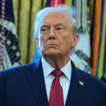 Трамп готовий взяти на себе зобов’язання щодо оборони України Трамп готовий взяти на себе зобов’язання щодо оборони України