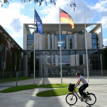 Росія посилює гібридні атаки на інфраструктуру Німеччини Росія посилює гібридні атаки на інфраструктуру Німеччини