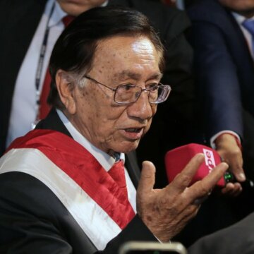 У Перу обрали нового спікера парламенту, який став тимчасовим президентом країни У Перу обрали нового спікера парламенту, який став тимчасовим президентом країни