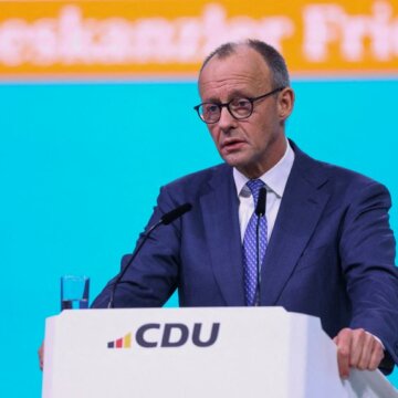 Мерц під час візиту до Китаю обговорить з Сі Цзіньпіном завершення війни рФ проти України Мерц під час візиту до Китаю обговорить з Сі Цзіньпіном завершення війни рФ проти України