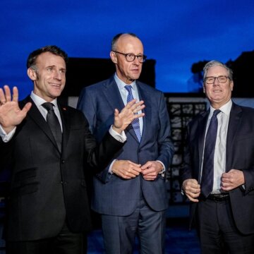 Лідери Франції, Німеччини та Британії засудили ракетні атаки Ірану та анонсували співпрацю зі США Лідери Франції, Німеччини та Британії засудили ракетні атаки Ірану та анонсували співпрацю зі США