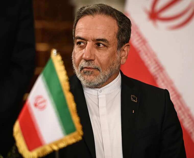 824698 Міністр МЗС Ірану повідомив, що переговори з Вашингтоном більше неактуальні