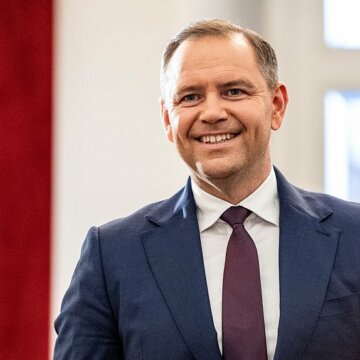 Польська партія “Право і справедливість” визначилася з кандидатом в прем’єри на виборах 2027 року