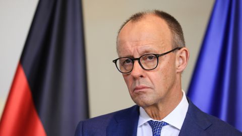 _merts_gettyimages_2250577866__2__a28de502653b93cfa9991cf929e43935_480x270 Мерц після зустрічі з Трампом закликав посилити тиск на РФ