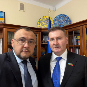 Микола Скрипковський зустрівся з послом України в Польщі Василем Боднаром Микола Скрипковський зустрівся з послом України в Польщі Василем Боднаром