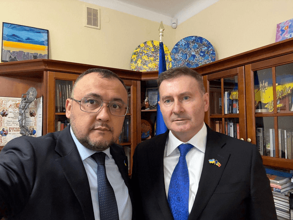 Микола Скрипковський зустрівся з послом України в Польщі Василем Боднаром Микола Скрипковський зустрівся з послом України в Польщі Василем Боднаром