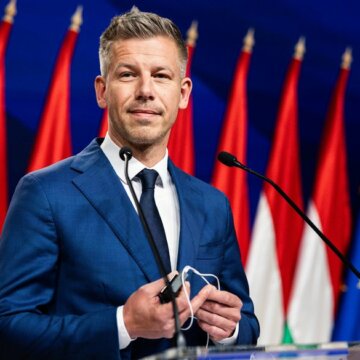 Угорщина повністю скасувала депортацію та заборону на в’їзд для співробітників Ощадбанку