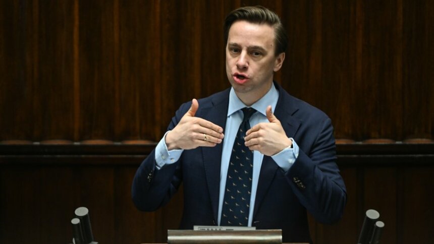 Лідер польської «Конфедерації» Босак закликав блокувати вступ України до ЄС через назву підрозділу «імені Героїв УПА»